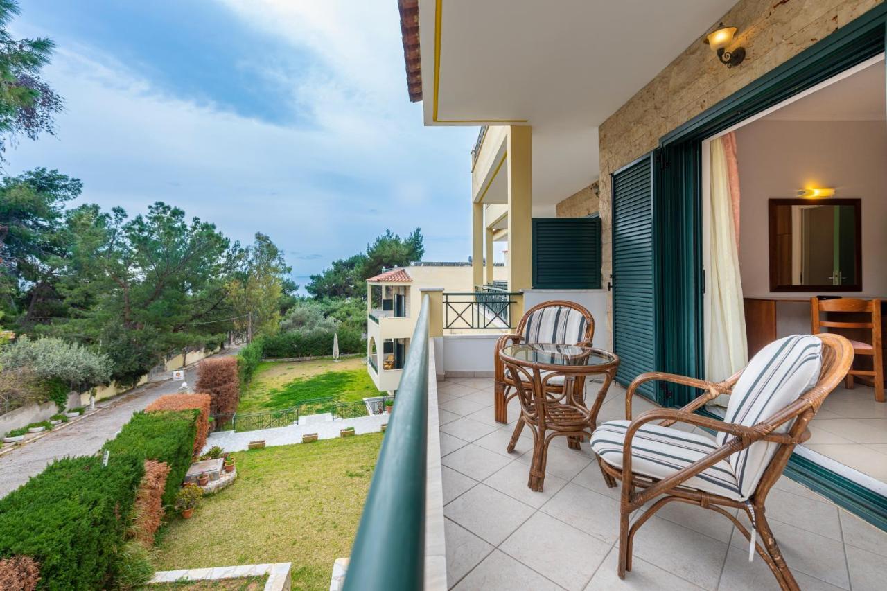 J Studios - Kineta Seaside Retreats Екстериор снимка